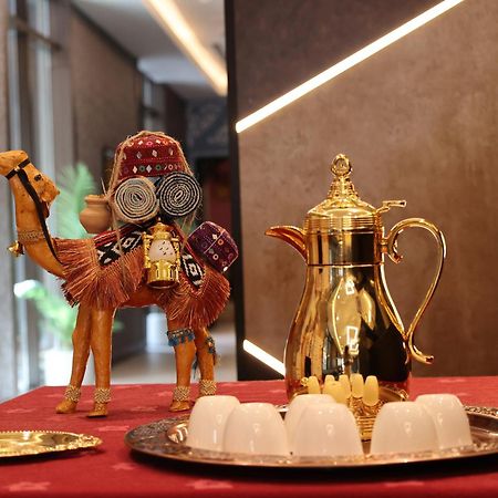 Kingsgate Al Jadaf - By Millennium, Dubai Hotel Eksteriør billede